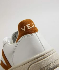 Veja V10 Leather Extra White Camel