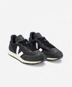 Veja Women Rio Branco Alveomesh Trainers Black White Oxford Grey