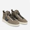 Veja Roraima Nubuck Trainers Moonrock/Nautico