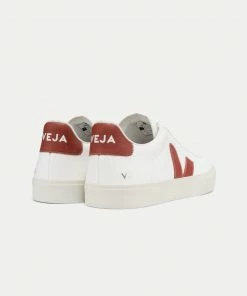 Veja Extra White Rouille Campo Chromefree Trainers Mens