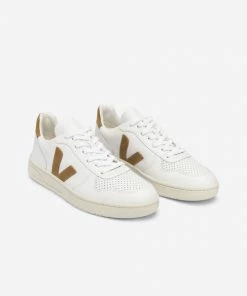 Veja V10 Leather Extra White Camel