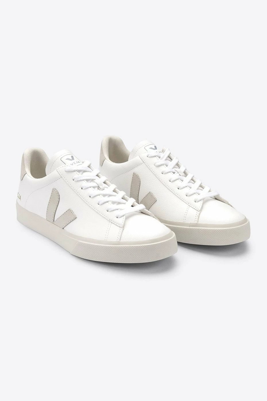 Veja Extra White Campo Chromefree Trainer Womens