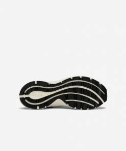 Veja Women Marlin Lt V-Knit Trainers - Polar/Petale