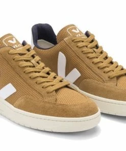 Veja Veja V-12 Mesh Sneaker Tent & White