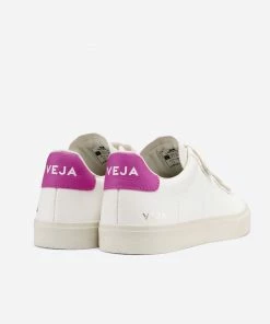 Veja Extra White Ultraviolet Recife Chromefree Trainer
