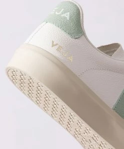 Veja Extra White Campo Chromefree Trainer Womens