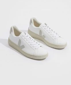 Veja Urca CWL White Natural