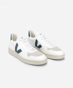 Veja V-10 CWL - White California