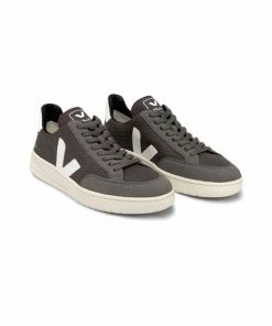 Veja Trainers