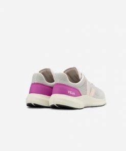 Veja Women Marlin Lt V-Knit Trainers - Polar/Petale