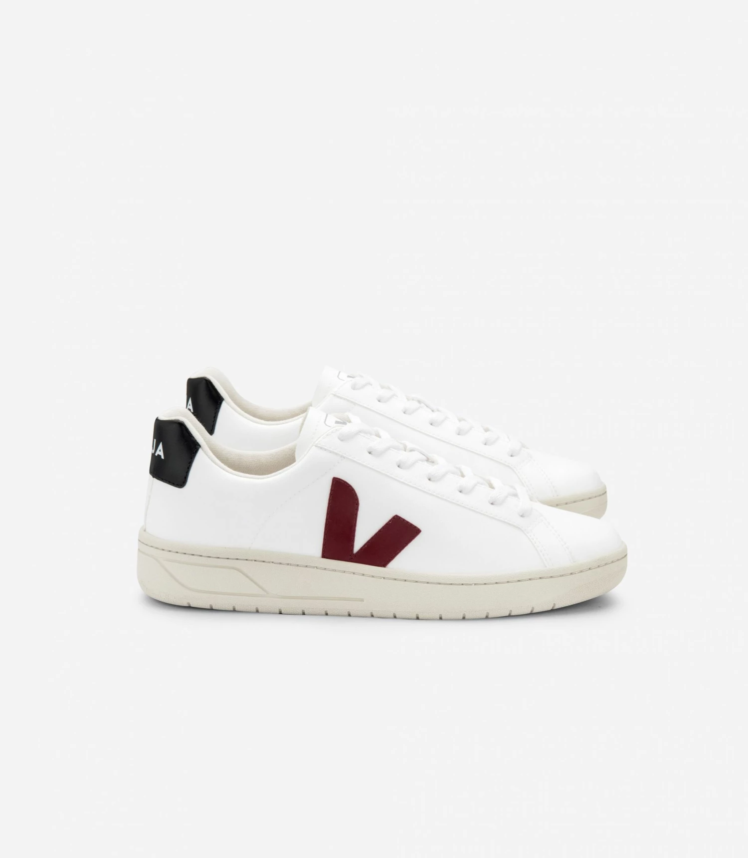 Veja Urca CWL White Marsala Black Sneaker