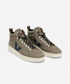 Veja Roraima Nubuck Trainers Moonrock Nautico