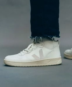 Veja V-15 Leather Extra White Natural Sneaker