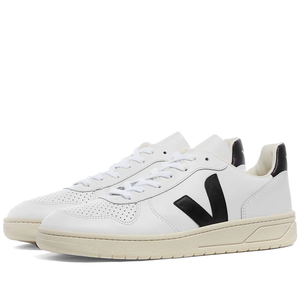 Veja Veja V-10 Leather Sneaker White & Black