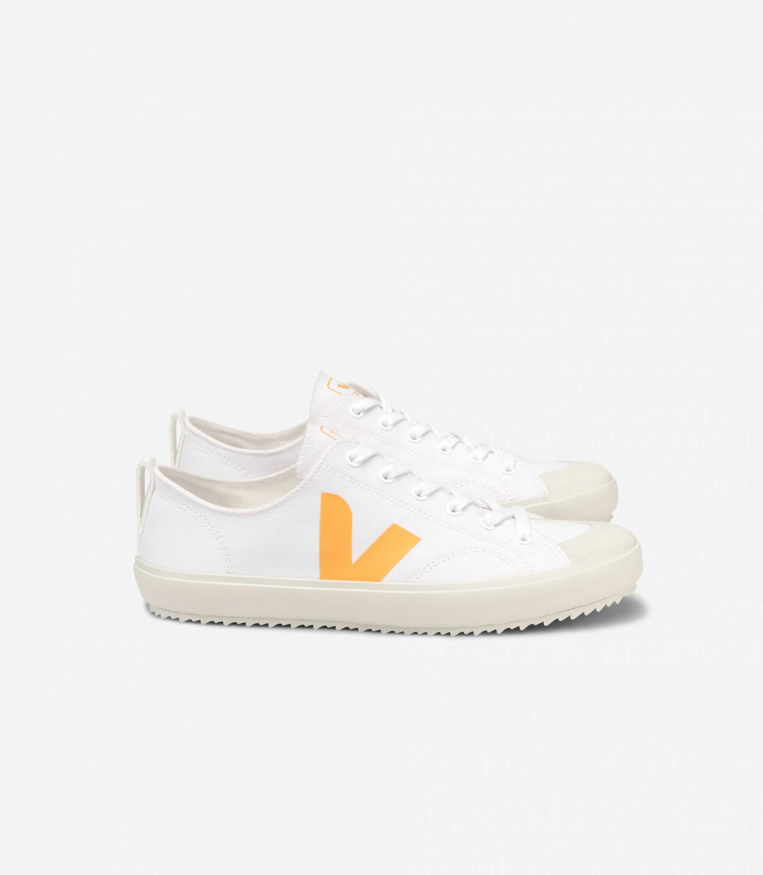 Veja Nova Canvas White Ouro