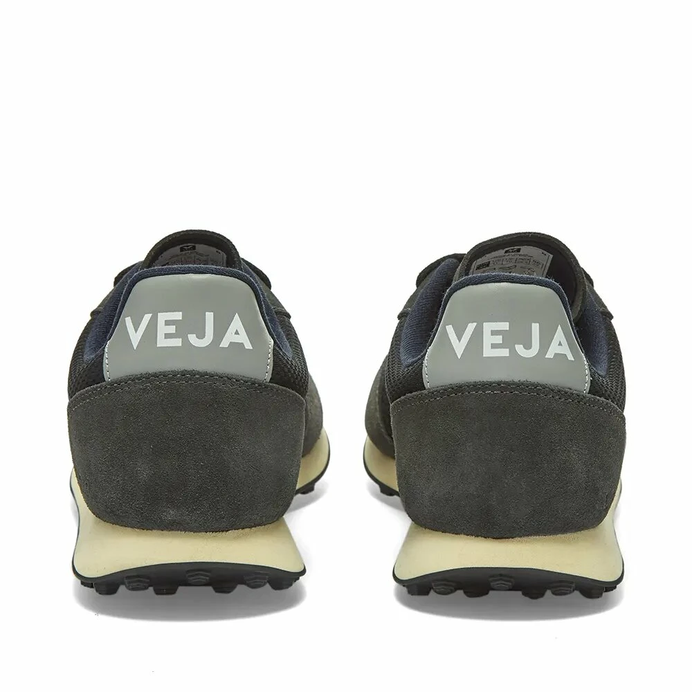 Veja Veja Rio Branco Vintage Runner Black, White & Grey