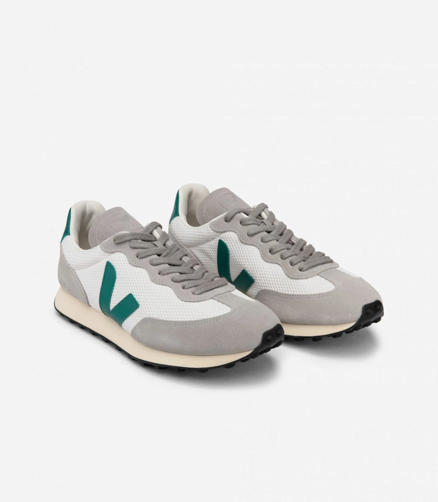 Veja Rio Branco Hexamesh Gravel Brittany