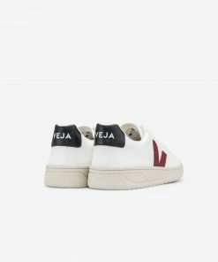 Veja Urca CWL White Marsala Black Sneaker