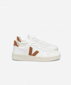 Veja V-10 Extra White and Camel Leather Shoes