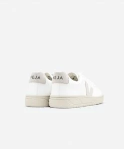 Veja Urca CWL White Natural