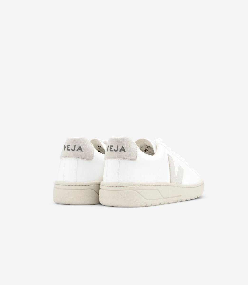 Veja Urca CWL White Natural