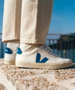 Veja Campo Chromefree Leather White Swedish Blue Sneaker